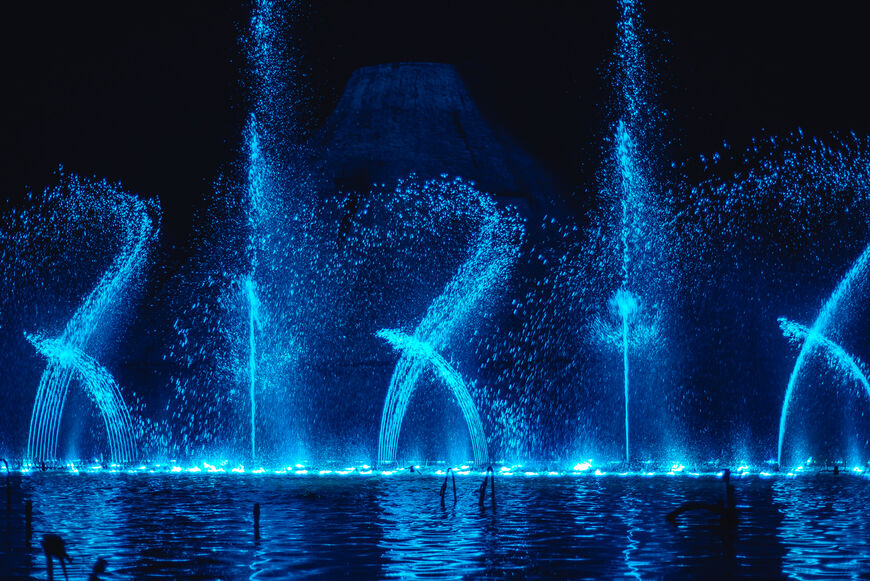Шоу танцующих фонтанов в Протарасе