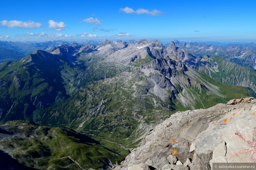 Вид с вершины Großer Krottenkopf .