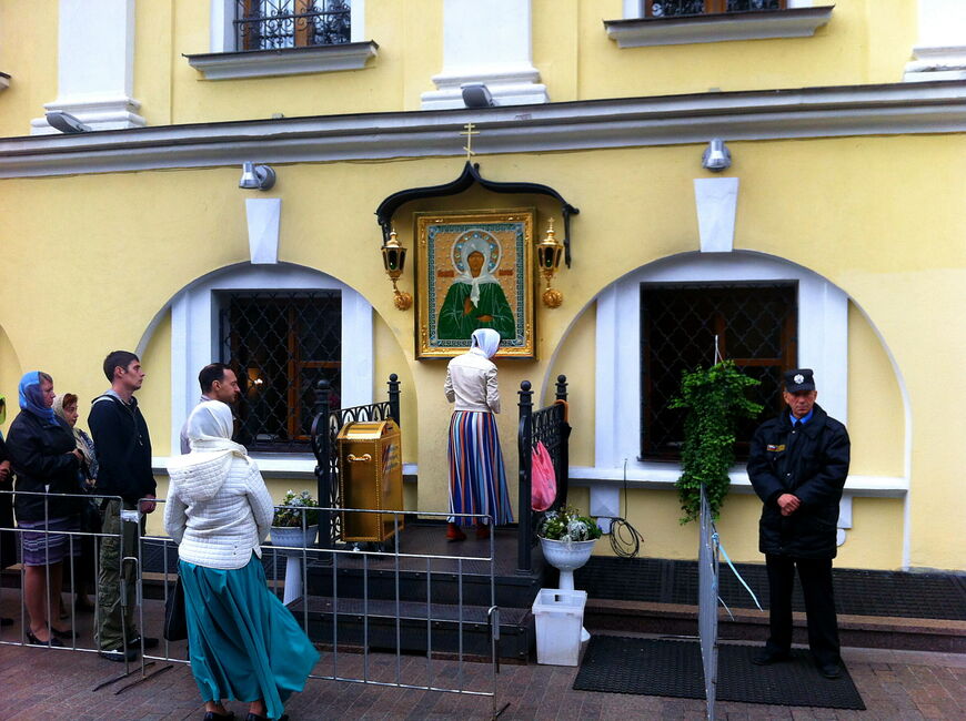 Покровский женский монастырь в Москве