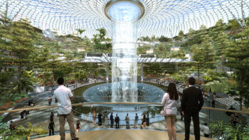 В аэропорту Сингапура открывается огромный торгово-развлекательный комплекс
