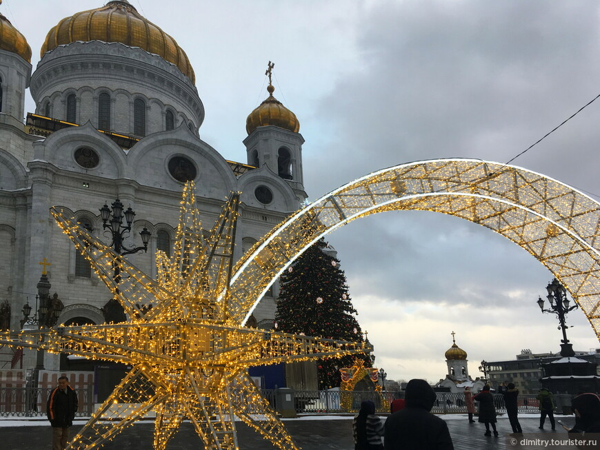 Москва. Златоглавая сероглазка, или Почему мы отдыхаем заграницей