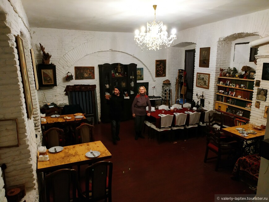 Кафе Nikolozi — как поесть очень вкусно и дешево в Тбилиси