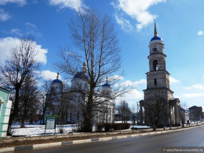 Храм в Мещовске и монастырь в Клыково