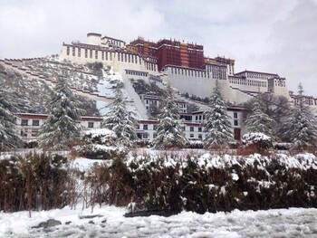 Число туристов в Тибете рекордно выросло 