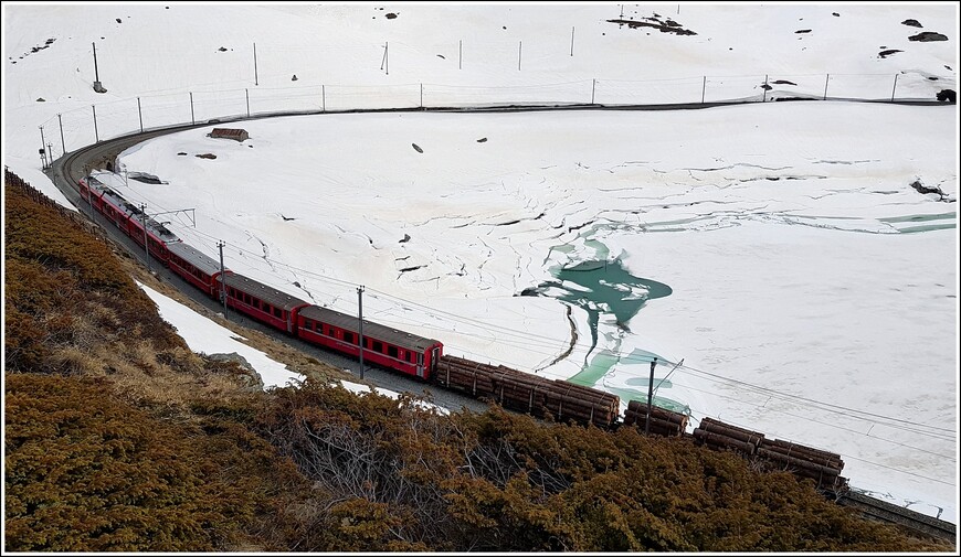 Швейцарские поезда и виадук Ландвассер