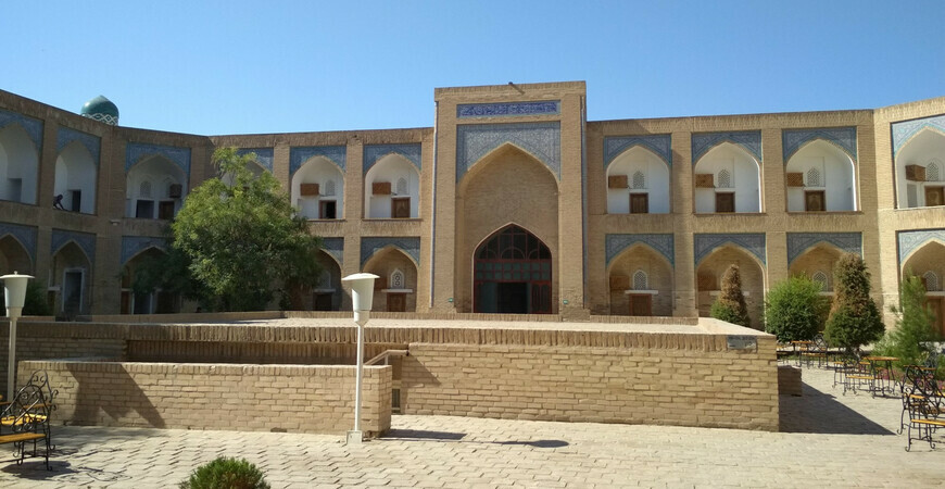 Медресе Мухаммад Амин-хана