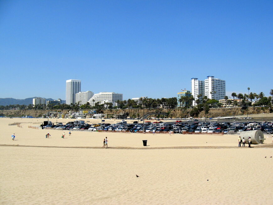 Пляж Санта-Моника в Лос-Анджелесе