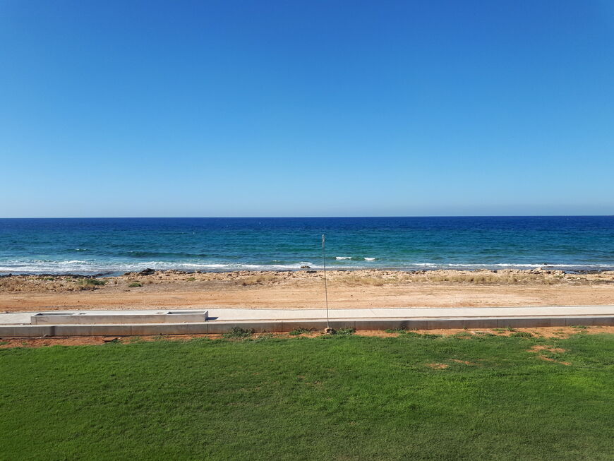 Пляж Лукос ту Манди на Кипре