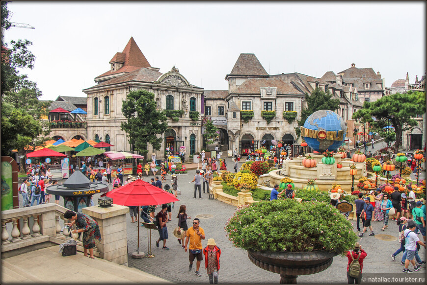 Ba Na Hills: Золотой мост и Французская деревня