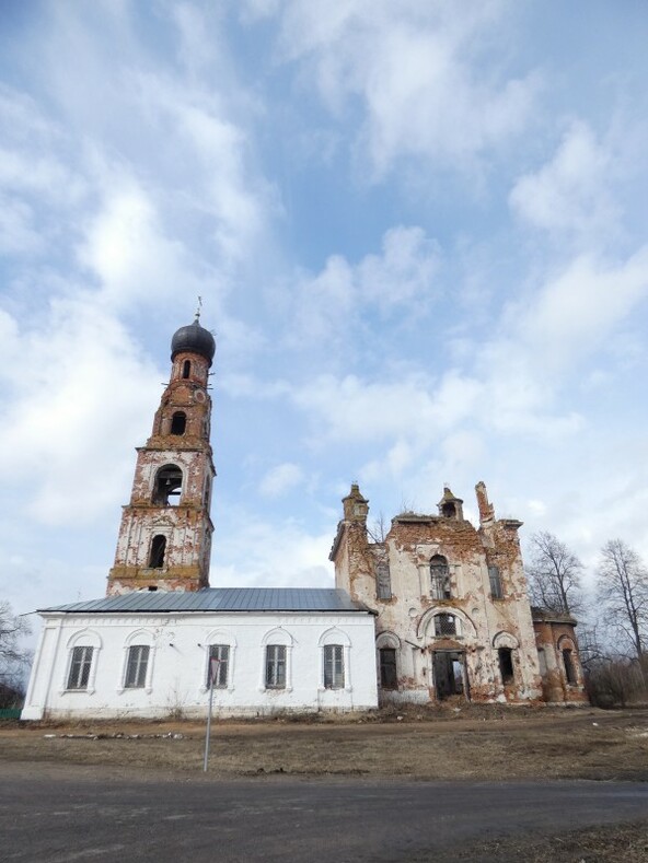 Церковь Воскресения Господня в Теряево... Мы её теряем?