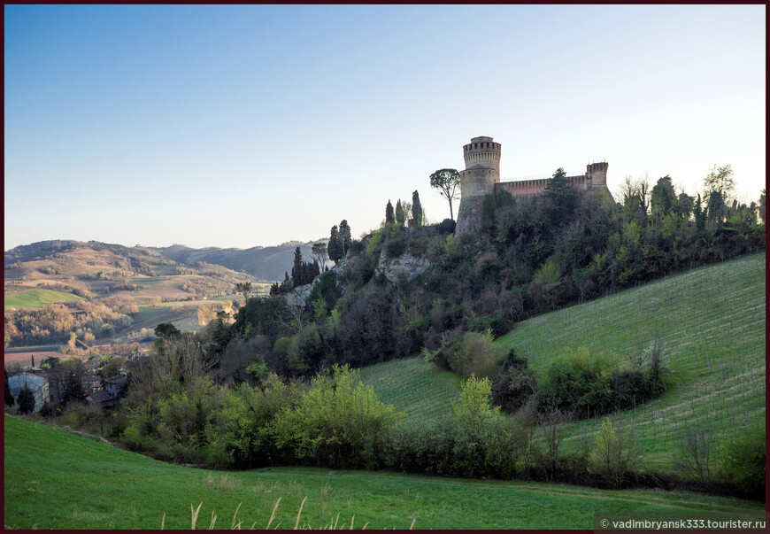 Самые красивые деревни Италии. Бризигелла и Доцца