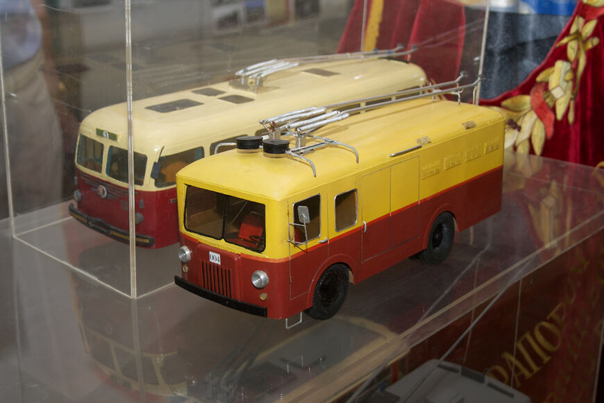 Модели ремонтных троллейбусов