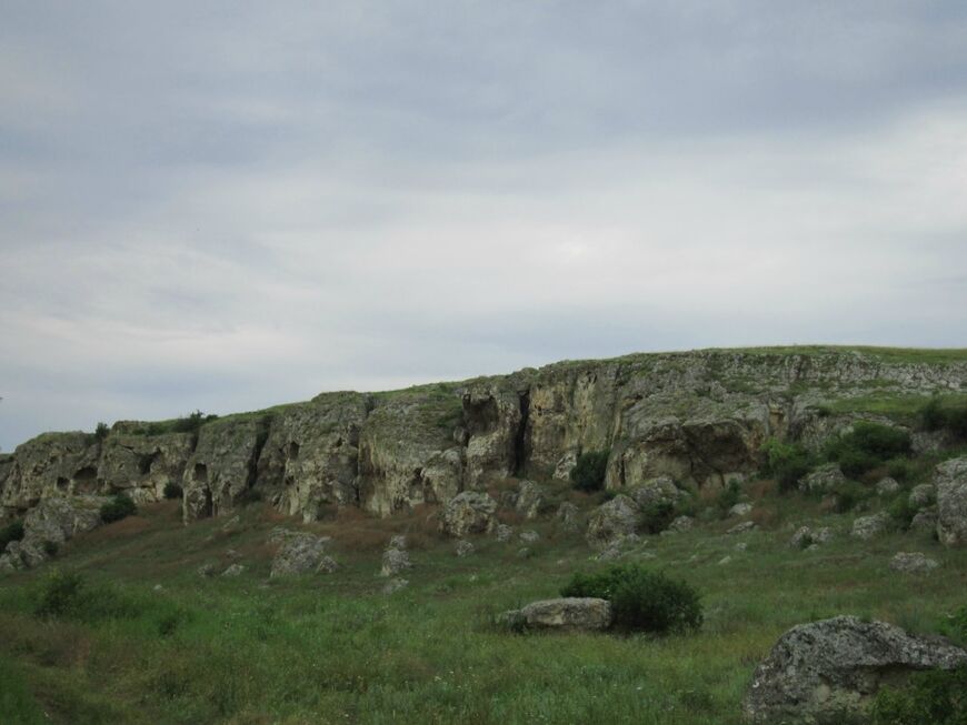 Пещера-святилище Кырк-Азиз
