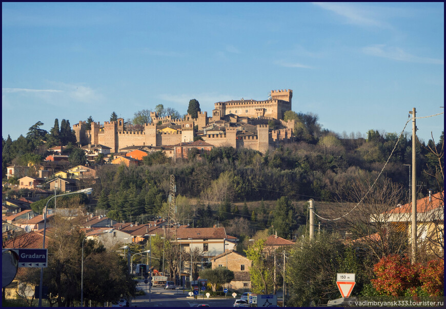 Самые красивые деревни Италии. Сан-Лео и Градара