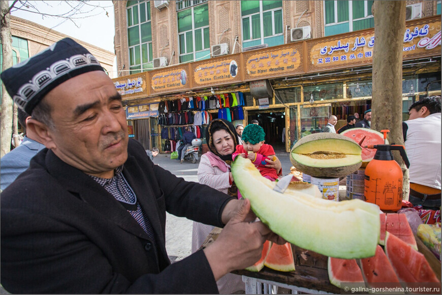 Жизнь на перекрестке. Часть 1.  Алтышар, она же Уйгуристан, Малая Бухария, Восточная Татария, Восточный или Китайский Туркестан… Кашгария