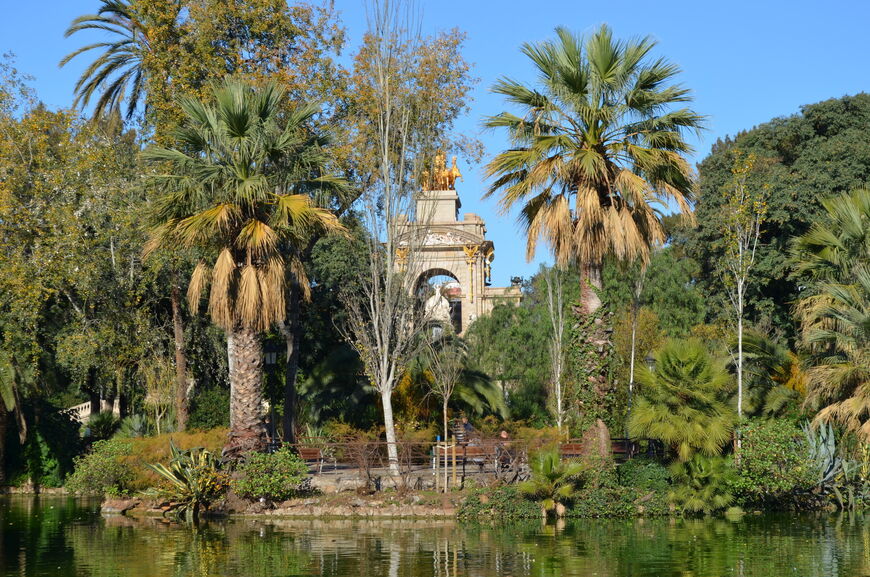 Парк Цитадели (Сьютаделья) в Барселоне
