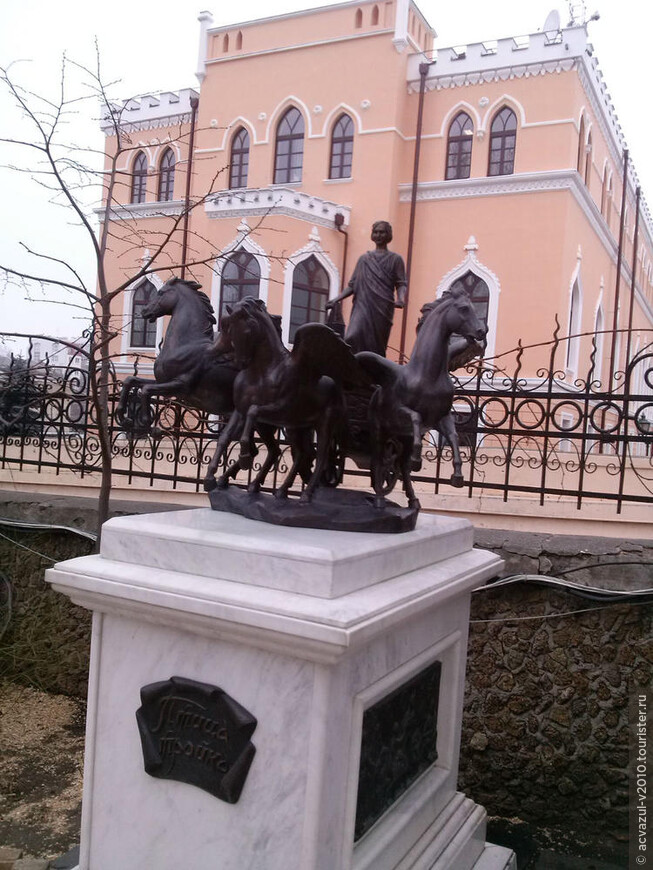 Юмористический сад скульптур в Одессе