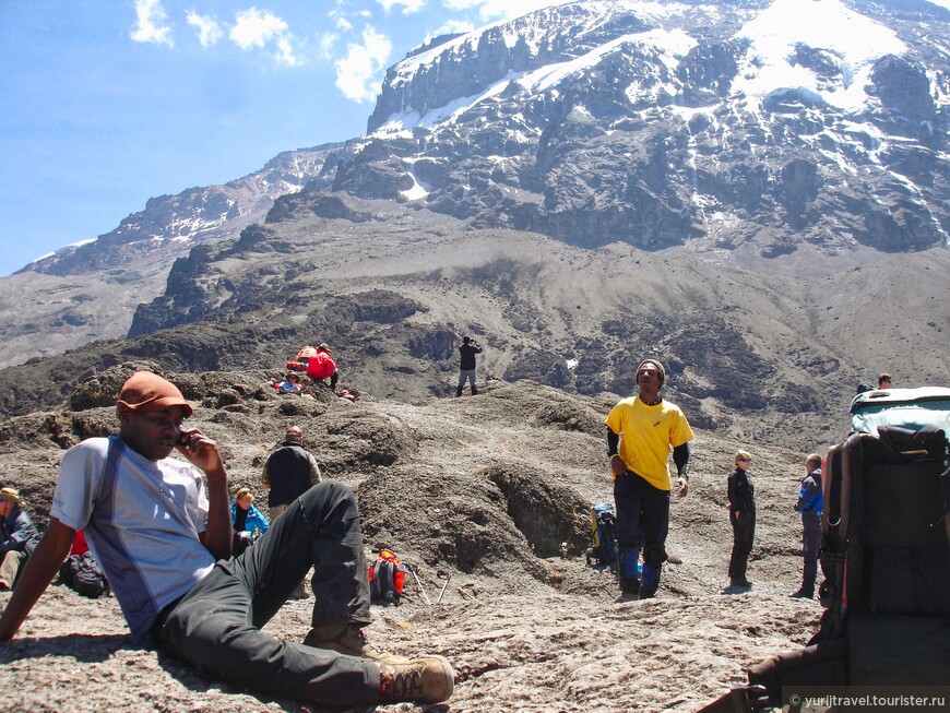 На склонах Килиманджаро есть мобильная связь