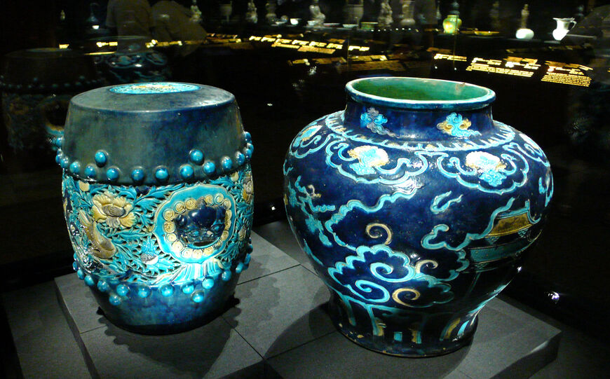 Фарфоровые вазы династии Цин