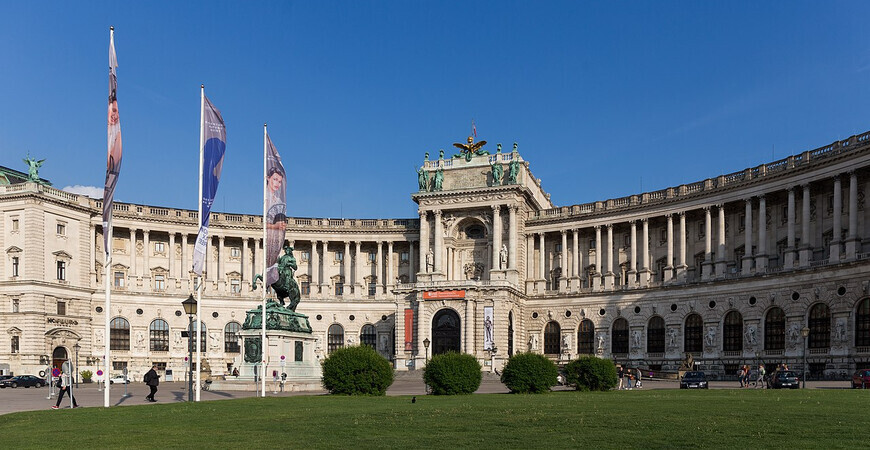 Национальная библиотека в Вене