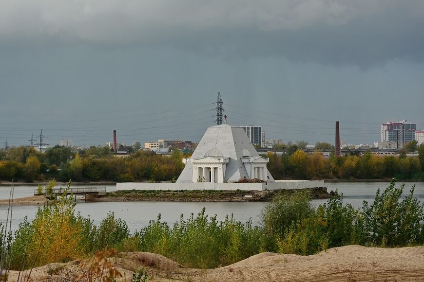 Храм-памятник воинам, павшим при взятии Казани в 1552 году