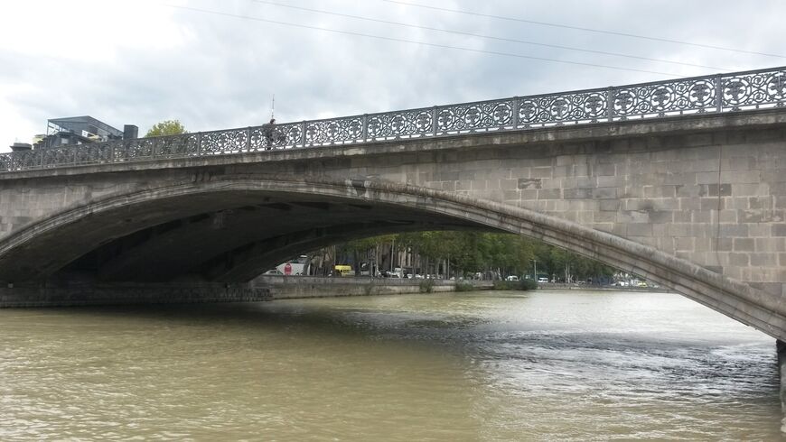 Мост Метехи