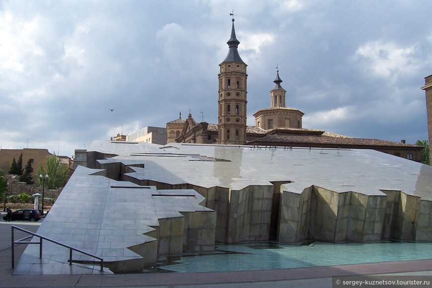 По Испании: Сарагоса и Пинеда-де-Мар