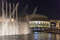 На фонтан можно посмотреть и с разных мест Дубай Молла.