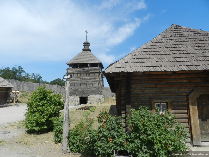 Музей «Запорожская сечь» и выступление казаков