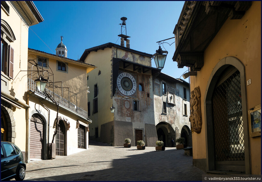 Самые красивые деревни Италии. Кастель-Аркуато и Клузоне