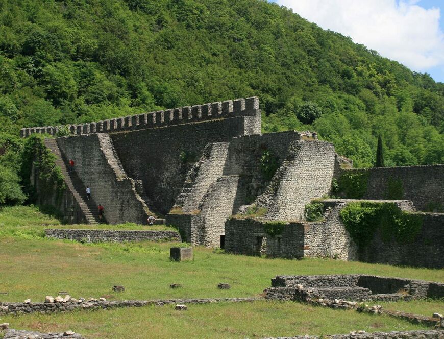 Город-крепость Нокалакеви
