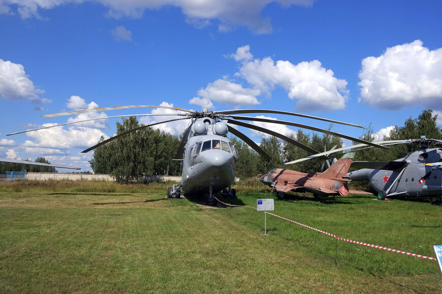 Крупнейший в мире транспортный вертолет Ми-26