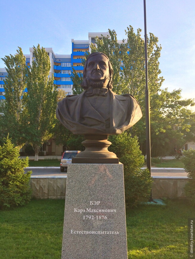 Роль личности в истории, или Аллея Славы Земли Астраханской