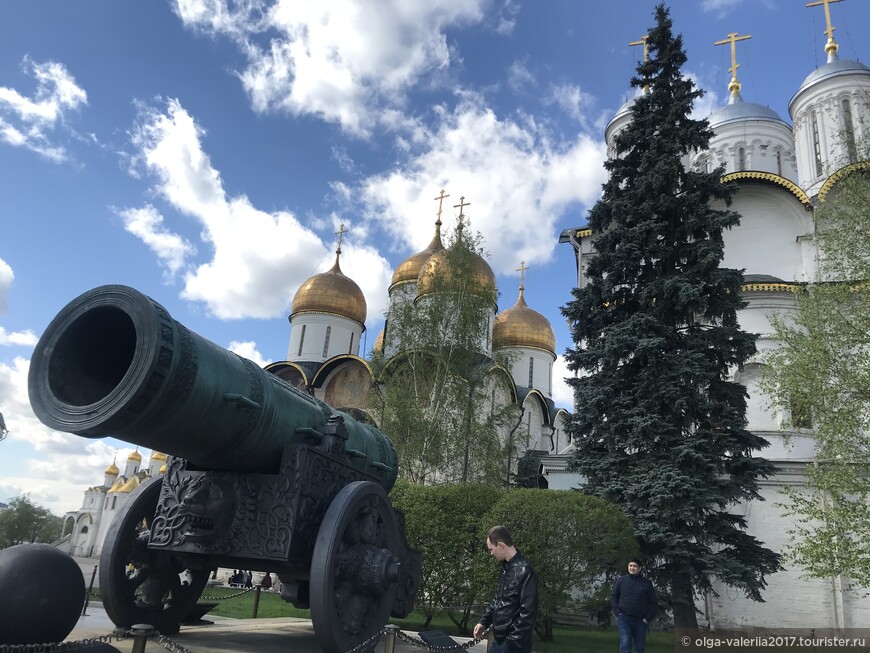 Путешествие налегке по российским столицам. Москва майская