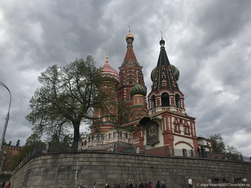 Путешествие налегке по российским столицам. Москва майская