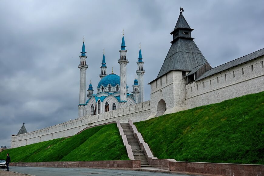 Крепость Казанского Кремля и мечеть Кул-Шариф