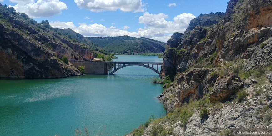 Арагонский трип. По дороге в Сарагосу или водопады де Пьедрос