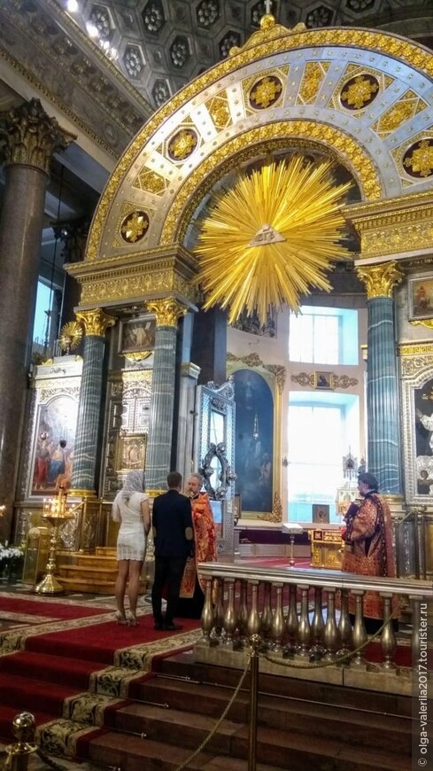 Венчание в Казанском соборе Санкт-Петербурга.