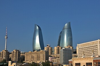 Азербайджан упростит выдачу виз для туристов из ЕС