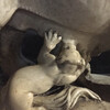 статуи львицы кормящей львёнка в Пистойие, церковь Сант Андреа, экскурсии по Флоренции и Тоскане с частным индивидуальным гидом на русском языке
