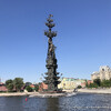 Памятник Петру на искусственном острове.Стоит на стрелке Москвы-реки и Водоотводного канала.