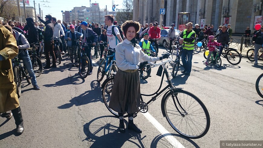 Уникальная выставка исторических велосипедов в Костроме
