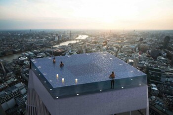 В Лондоне на крыше небоскреба откроют уникальный бассейн