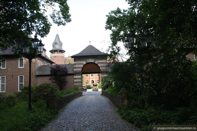 Замок Krickenbeckckenbeck рядом с Дюссельдорфом