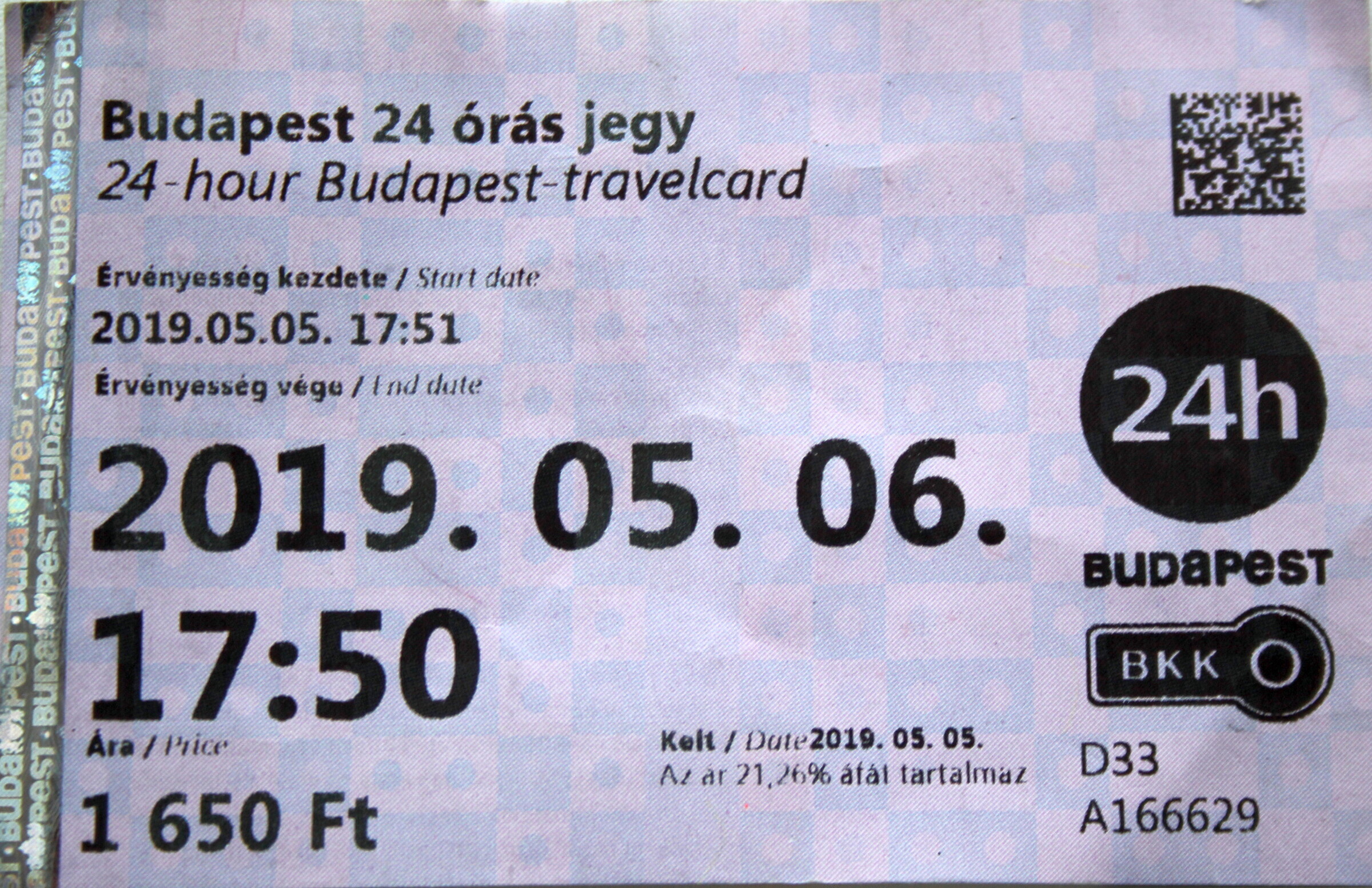 Кинотеатр будапешт билеты. Будапешт проездные. Будапешт проездные Budapest Card. Билеты в метро Будапешта.