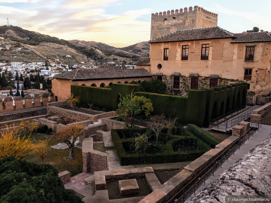 Вокруг Испании за восемь дней. Сказки Альгамбры