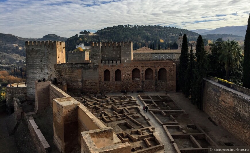 Вокруг Испании за восемь дней. Сказки Альгамбры
