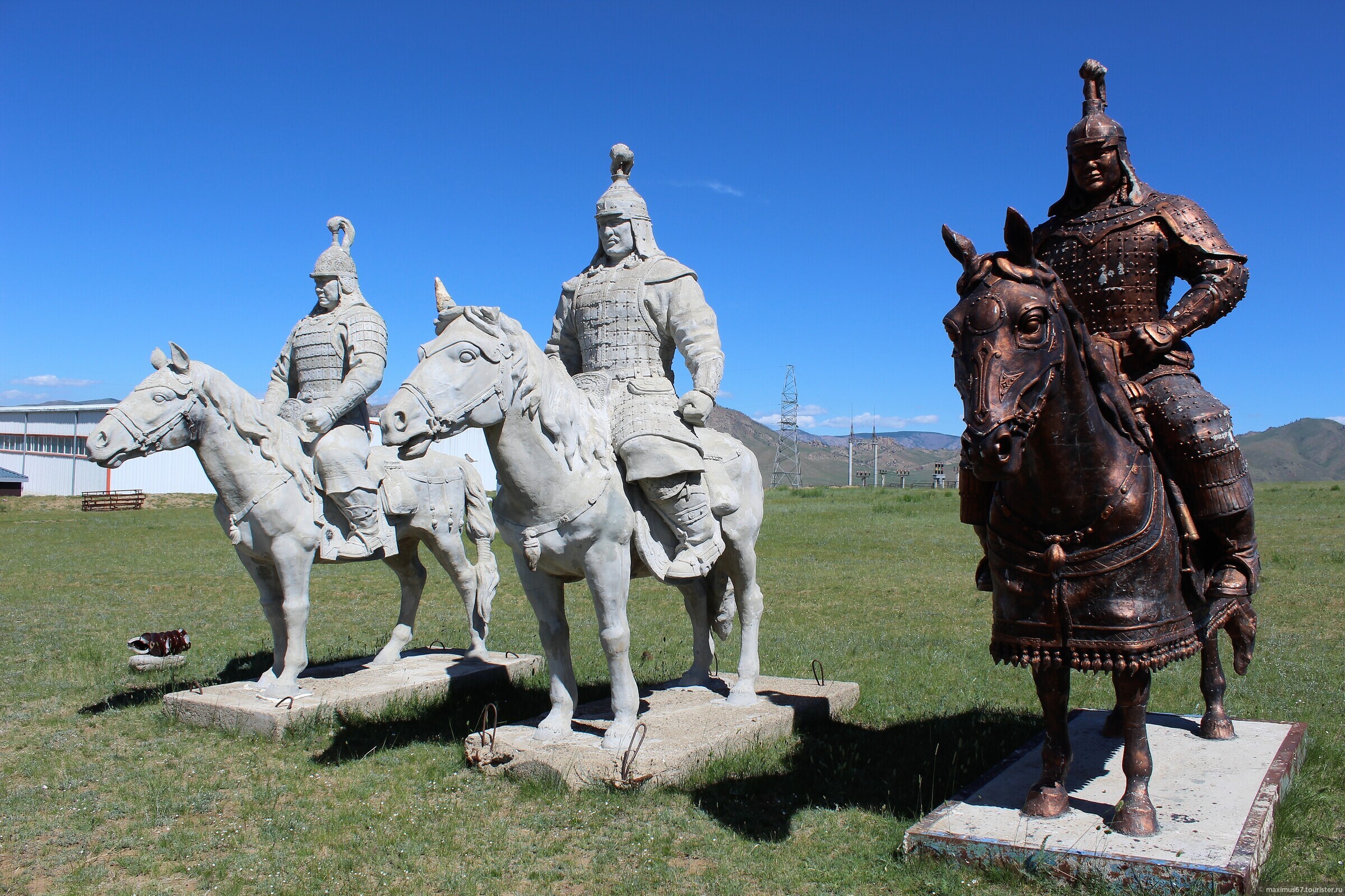 Вид хану. Монголия Чингис Хан. Памятник Чингисхану в Казани. Статуя Чингис хана.