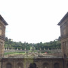 Вид из Галереи Платина на внутренний дворик , фонтан и сад Боболи, экскурсии по Флоренции с частным индивидуальным гидом на русском языке