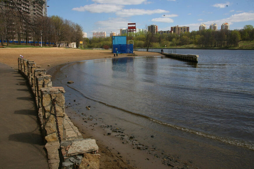 Пляжи Химкинского водохранилища